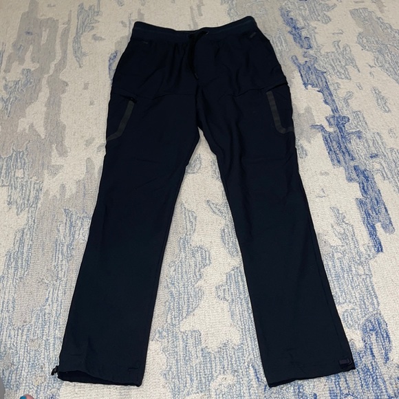 Under Armour Other - Men’s under armor pants